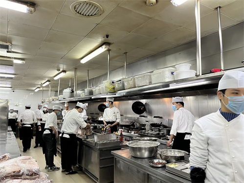 守好“舌尖上的年味”——杭州市場(chǎng)監(jiān)管部門(mén)開(kāi)展年夜飯承辦單位專(zhuān)項(xiàng)檢查